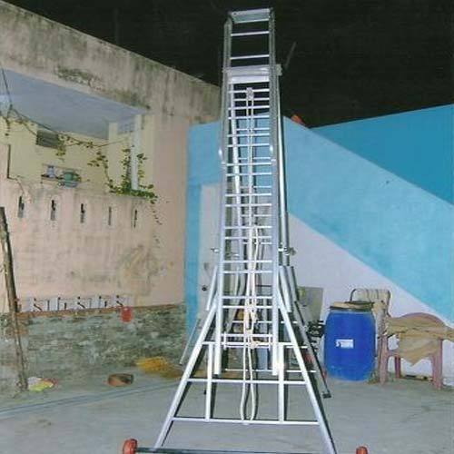 Resistant To Abrasion Reliable Service Life Aluminium Self Support Extensions Ladder