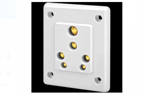 1.5 Mm Thickness White Rectangle And Plastic Body Electrical Sockets 