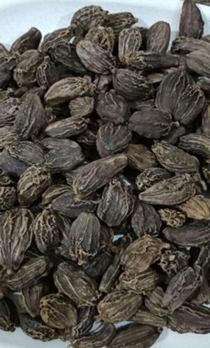 Sweet And Savory Distinct Flavored Highly Aromatic Dried Big Cardamom, 1 Kg Injection