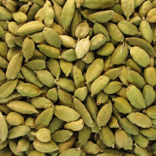 Natural Dried Cardamom For Food Spices With 6 Months Shelf Life, 5.5mm Size