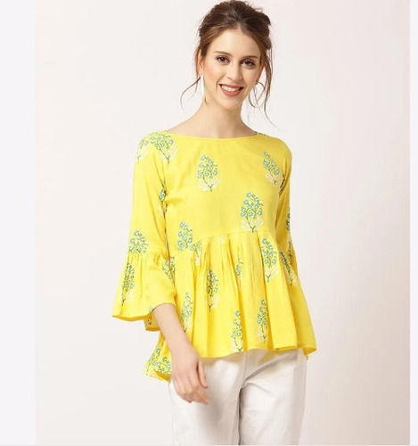 Printed Yellow And Green Three Fourth Sleeve Type Casual Wear Ladies Fancy Top