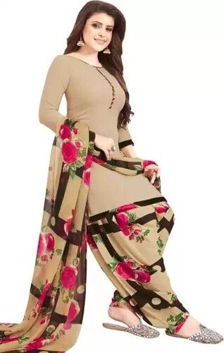 Multicolor 3/4th Sleeves Washable And Comfortable Cotton Salwar Suit