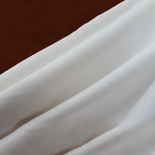 Soft And Smooth Touch White Cotton Woven Fabric Density: 300 Kilogram Per Cubic Meter (Kg/M3)