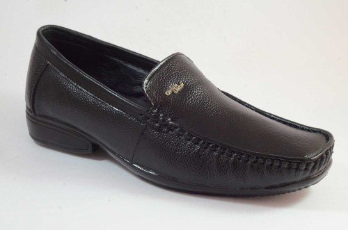 Black Formal Wear Sleek And Sturdy Comfortable Loafer Shoes For Mens 