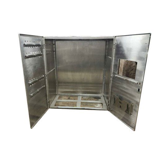 Silver Corrosion Resistance And Rust Free Longer Durable Stainless Steel Panel Box