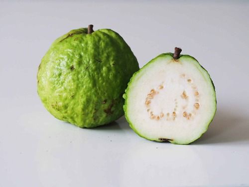 Natural Fresh Pesticides Free Rich Source Of Vitamin And Potassium Green Guava