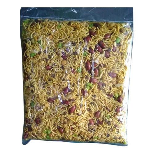 Tasty And Spicy South Indian Fried Mixture Namkeen Carbohydrate: 2.3 Percentage ( % )