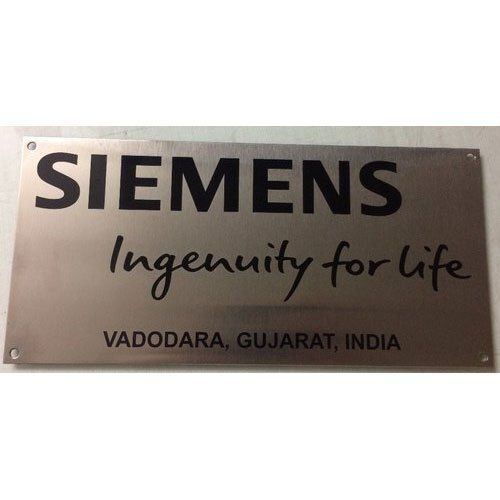 Metal 1 X 3.5 Width Stainless Steel Name Plate For Home And Office Use