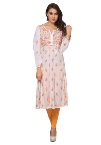 Beautiful Comfortable Ladies 3/4Th Sleeves Georgette Chikan Embroidery Kurtis Bust Size: 38-42 Inch (In)