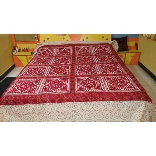 Light Weight Skin Friendly Comfortable Printed Red And White Double Bed Sheet