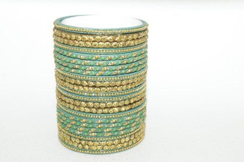 Fashion Ladies Round Green And Golden Glass Bangles