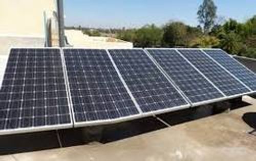 Black Long Lasting And Durable Rooftop Solar System For Commercial Use