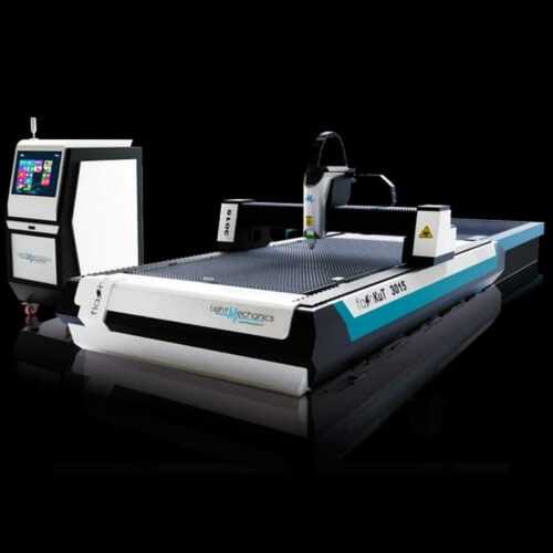 Fiber Laser Cutting Machine, 10000mm/Min Cutting Speed, 440v, Multicolor