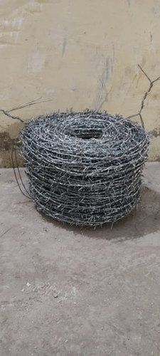 Hot Rolled Galvanized Iron Barbed Wire, For Manufacturing Ingredients: Animal Extract