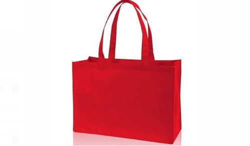 लाल रंग 10 किलोग्राम क्षमता वाला सादा गैर बुना हुआ टोट बैग 