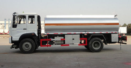 Red Cryogenic Liquid Storage Tank Lorry And Iso Tank Container