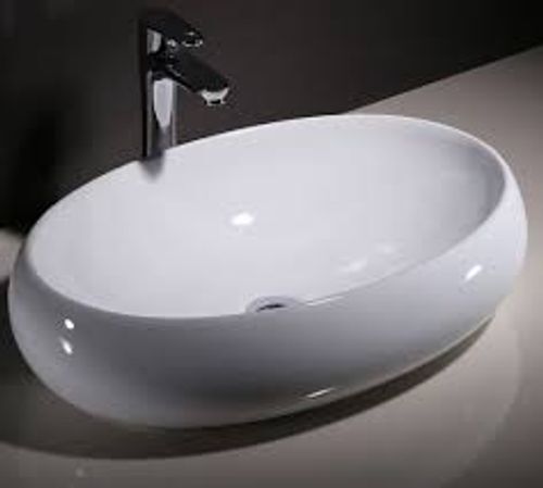 White Easy To Maintain Suitable For Bathroom Ceramic Designer Table Top Ceramic Wash Basin 