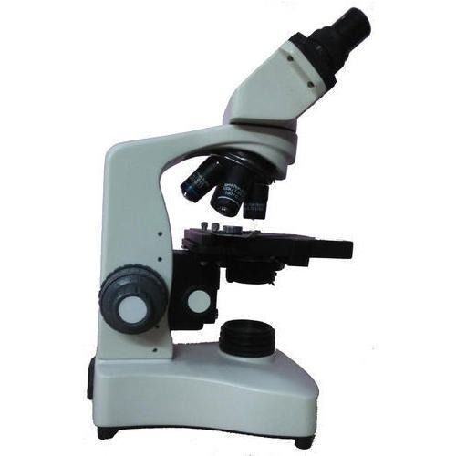 Silver 128 X 148 Mm Fixed Stage 100X To 675X Total Magnification Pathological Microscope