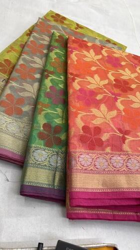 5 Meter Casual Wear Floral Printed Ladies Cotton Sarees