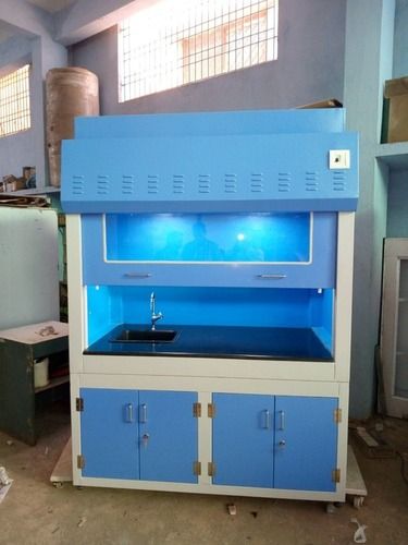 Easy to Operate Fume Hood