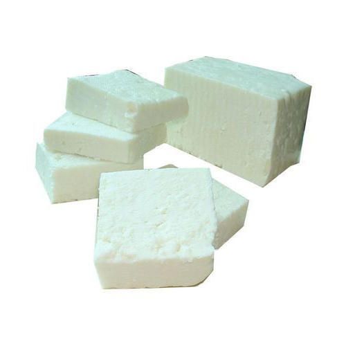 Fresh And Pure Soft Textured Sterilized Original Flavor White Paneer, 1 Kg