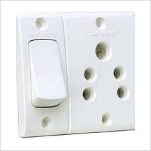 240v Voltage White Polycarbonate 5 Pin Socket Electriacl Wall Switche