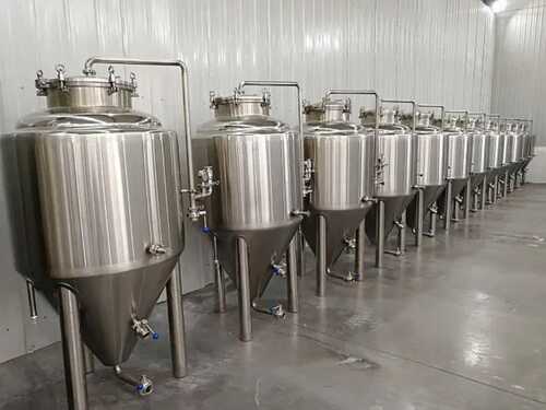 Semi Automatic 304 Stainless Steel Fermentation Tank, Capacity: 250-500 L