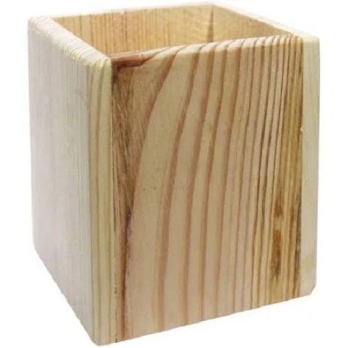 6 Inch Size Cubic Shape Cream Polished Solid Wooden Stand For Pen And Pencile