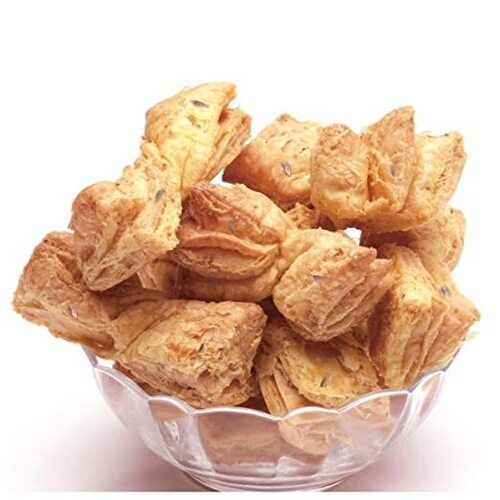 Normal Tasty Sweet And Crunchy Crispiness Eggless Khari Biscuits For Tea (Pack Of 1 Kg)