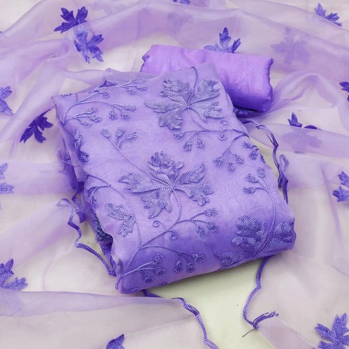 आरामदायक और धोने योग्य ऑर्गेंज एम्ब्रॉयडर्ड अनस्टिच्ड सलवार सूट