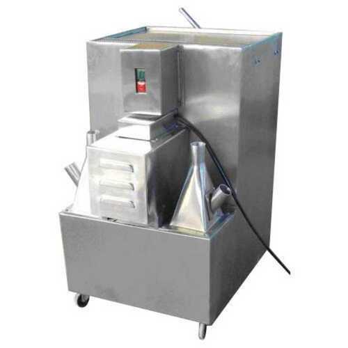 Dust Extractor Machine, Stainless Steel Body Material, 40 L Dust Storage Capacity