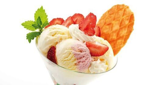 11% Fat Content Sweet And Delicious Eggless Milky Fruit Ice Cream