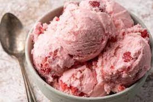 11% Fat Content Sweet And Delicious Healthy Eggless Strawberry Ice Cream Age Group: Old-Aged