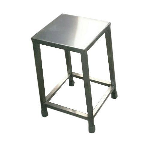 Machine Made Modern Design Silver Finish Square Stylish Table For Outdoor Furniture