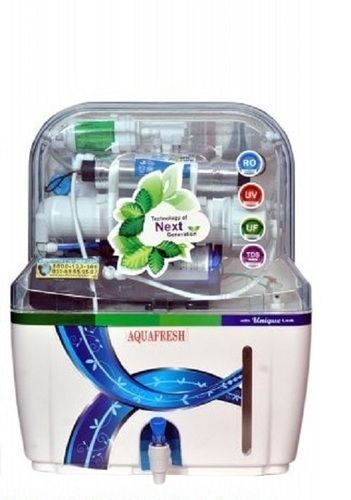 12 Liters 30 Watt 230 Voltage Wall Mounted Plastic Body Water Purifier