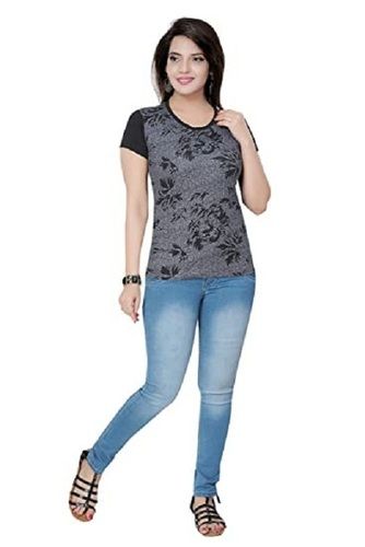 Ladies Fashionable Half Sleeves And Round Neck Black Printed T-shirt