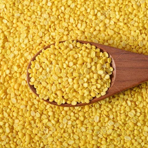 Preservatives and Added Color Free Dried Splited Yellow Moong Dal - Moisture 13-15%, Purity 95-99.9%, Size 2.25mm | Organic Cultivation, Rounded Shape, Low Admixture 2%