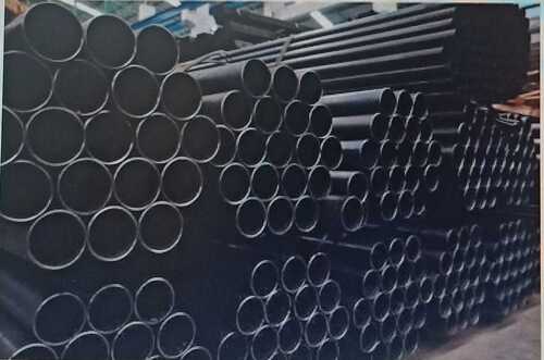 Mild Steel Black Pipe, Hot Rolled And Black Color, Coated Surface - Round Shape, 1-10 mm Thickness | Ideal for Fluid Water Applications, Grade A Material