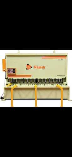 Plate Cutting Shearing Machines, 5 To 6, 3 To 4, 2 To 3, 4 To 5 (Mm) Max Shear Thickness