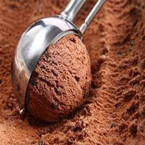  चिकनी और मुलायम बनावट वाली मीठी स्वाद वाली स्वादिष्ट स्वादिष्ट चॉकलेट आइसक्रीम 