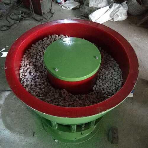 Vibratory Finishing Machine, 2 Hp Motor And Upto 440 Voltage, Red And Green Color