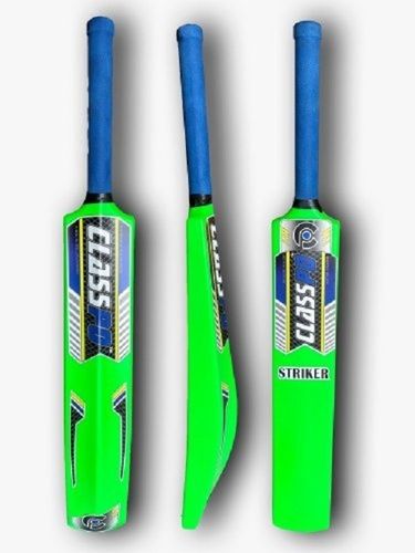 Easy to Carry Comfortable Grip Termite Resistant Wooden Cricket Bats for Playing Tournament