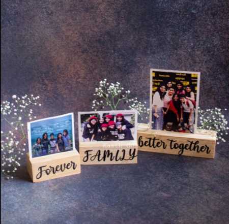 Customized Wooden Picture Stands With Brand Names For Corporate Gifting