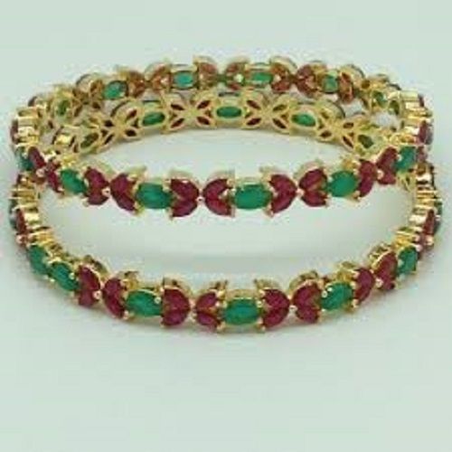 Fashion Ladies Party Wear Gold Plated Bangles