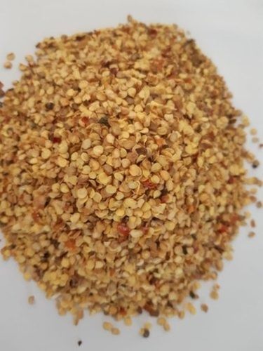 Yellow Color Grinding Quality Chilly Chilli Seeds, 