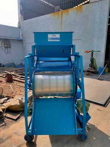 Silver Ergonomically Designed Structure Rust Resistant Premium Design Vmc Machine