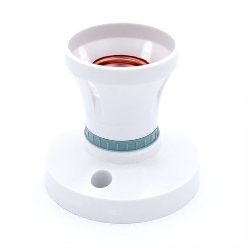 220 Voltage And 6 Amperer Current White Ceramic Bulb Holder Length: 100X170X220 Millimeter (Mm)