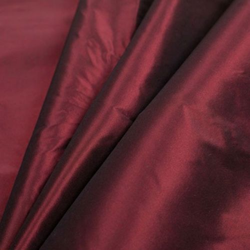 Taffeta Silk Fabric at Rs 950/meter, Silk Fabric in Noida