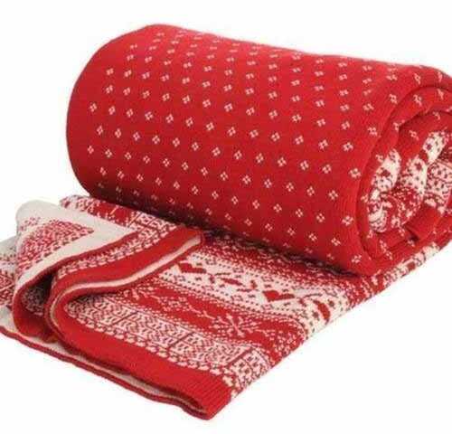 Shrink And Fade Resistance Long Lasting Printed Red Woolen Winter Blankets Age Group: Babies