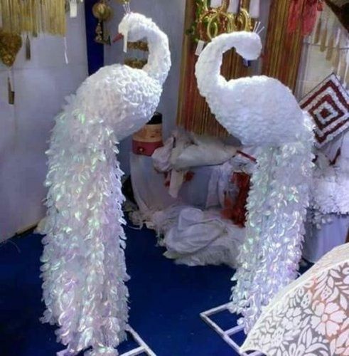 Artificial Wedding Decoration Peacock With Upper Fur And Frame Ms Material